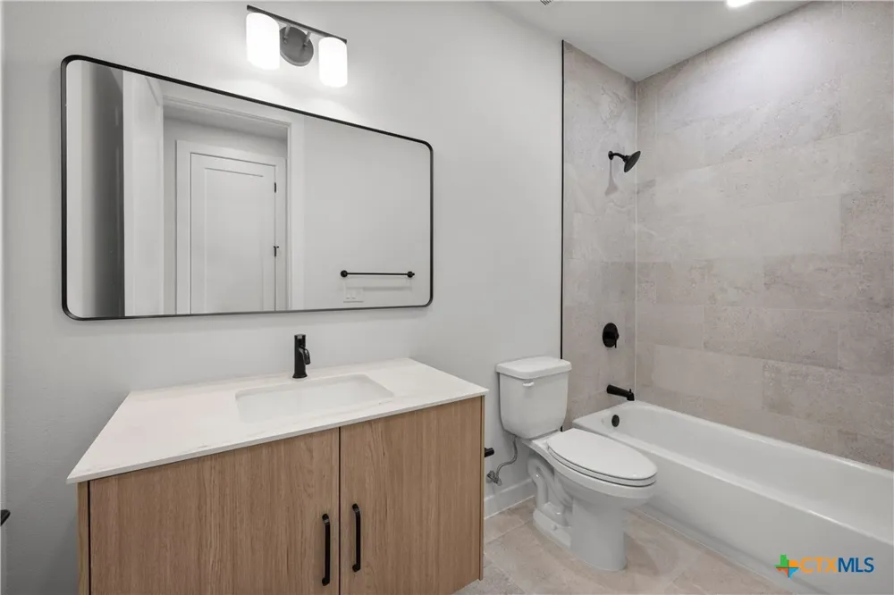 634 Central Parkway #1211 New Braunfels, TX 78130