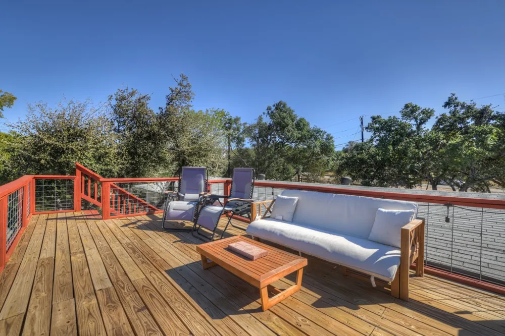 901 Glenn Drive Canyon Lake, TX 78133