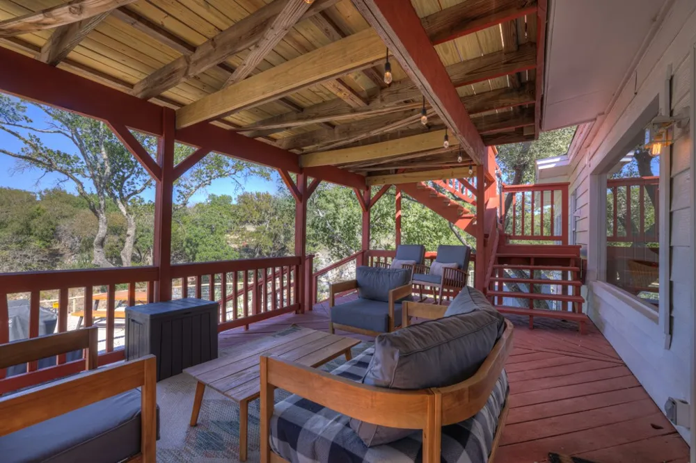 901 Glenn Drive Canyon Lake, TX 78133