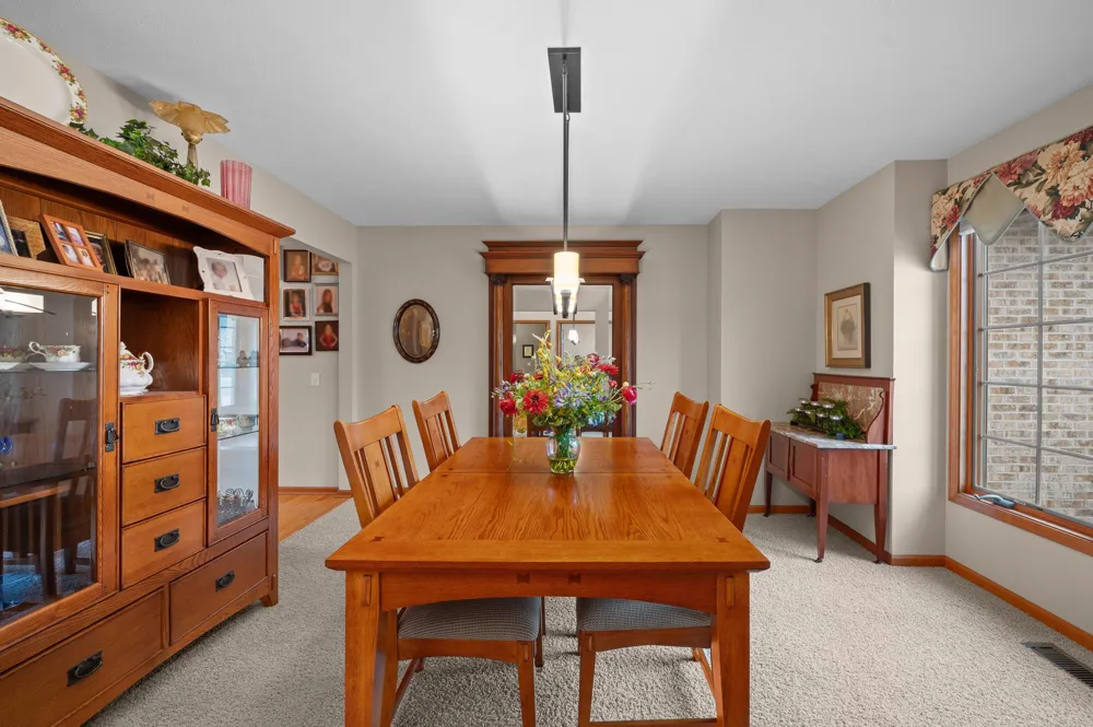 9847 Quail Run Court Lake Charter Township, MI 49106
