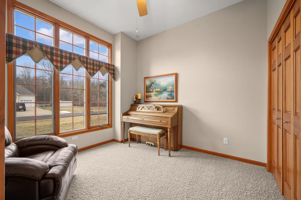 9847 Quail Run Court Lake Charter Township, MI 49106