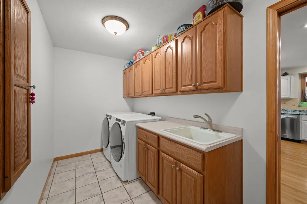 9847 Quail Run Court Lake Charter Township, MI 49106