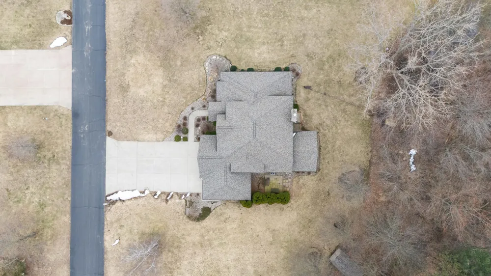 9847 Quail Run Court Lake Charter Township, MI 49106