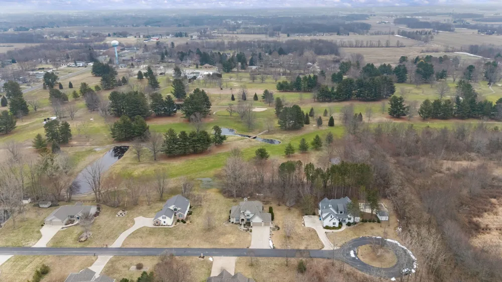 9847 Quail Run Court Lake Charter Township, MI 49106