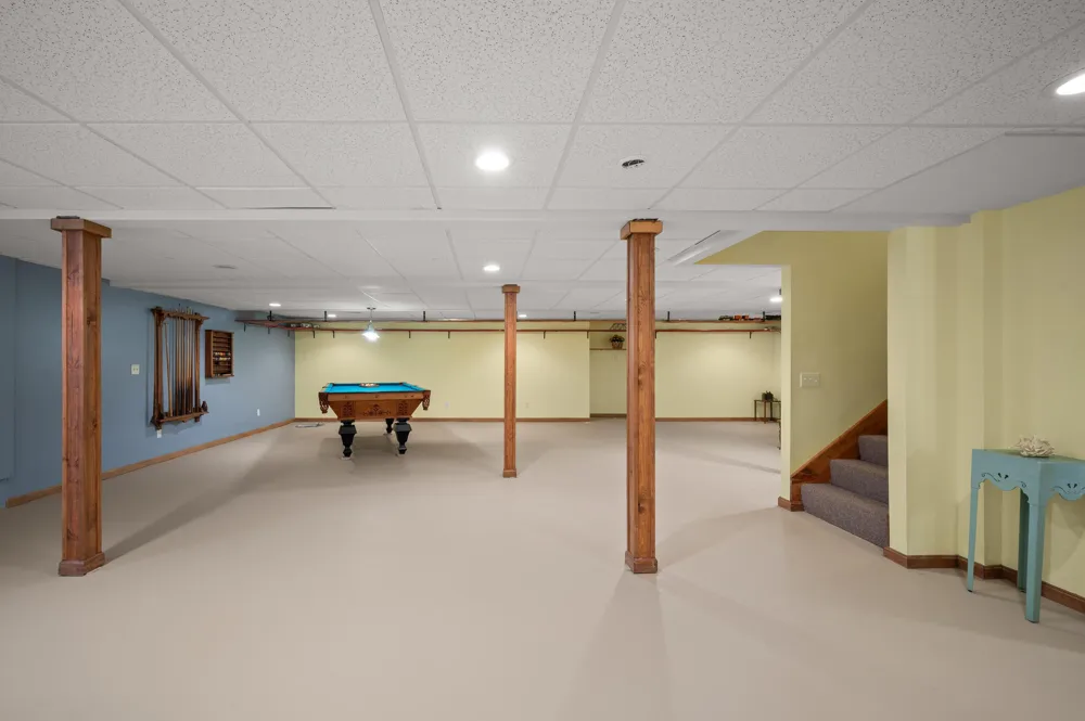 9847 Quail Run Court Lake Charter Township, MI 49106
