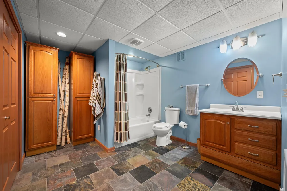 9847 Quail Run Court Lake Charter Township, MI 49106