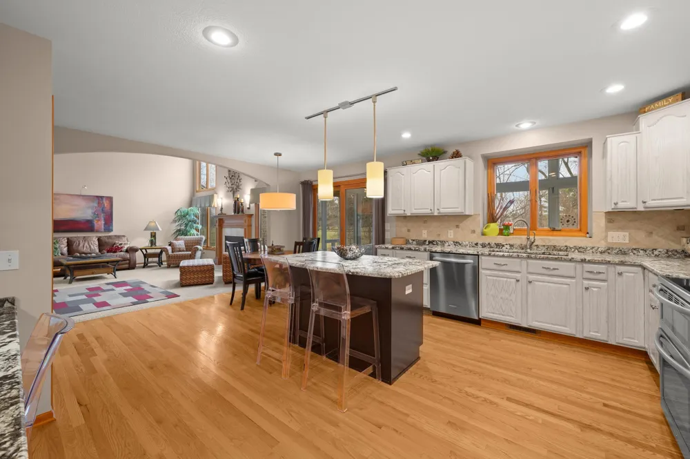 9847 Quail Run Court Lake Charter Township, MI 49106