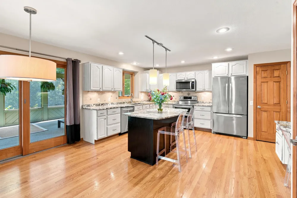 9847 Quail Run Court Lake Charter Township, MI 49106