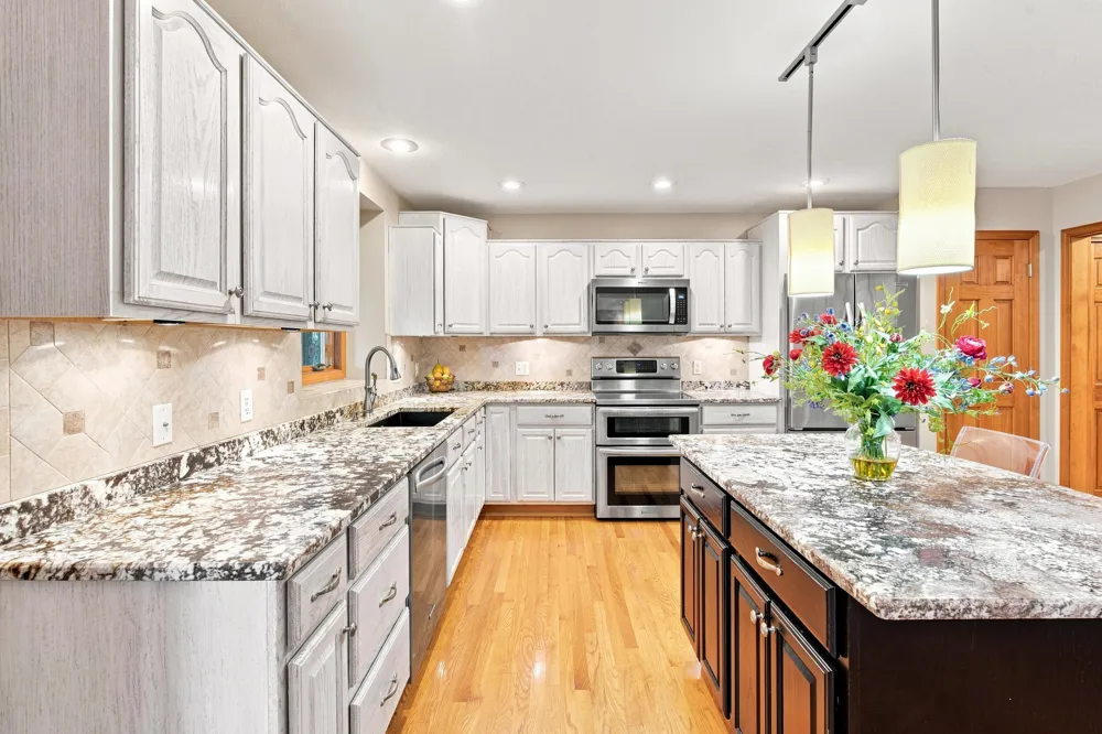 9847 Quail Run Court Lake Charter Township, MI 49106