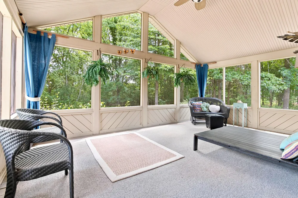 9847 Quail Run Court Lake Charter Township, MI 49106