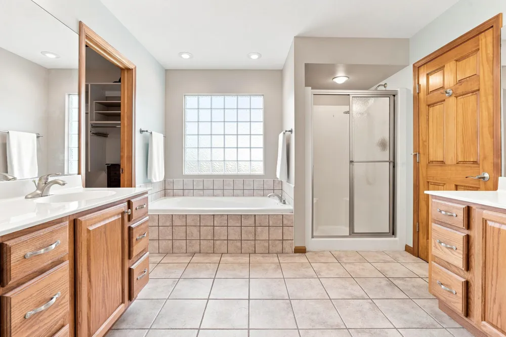 9847 Quail Run Court Lake Charter Township, MI 49106