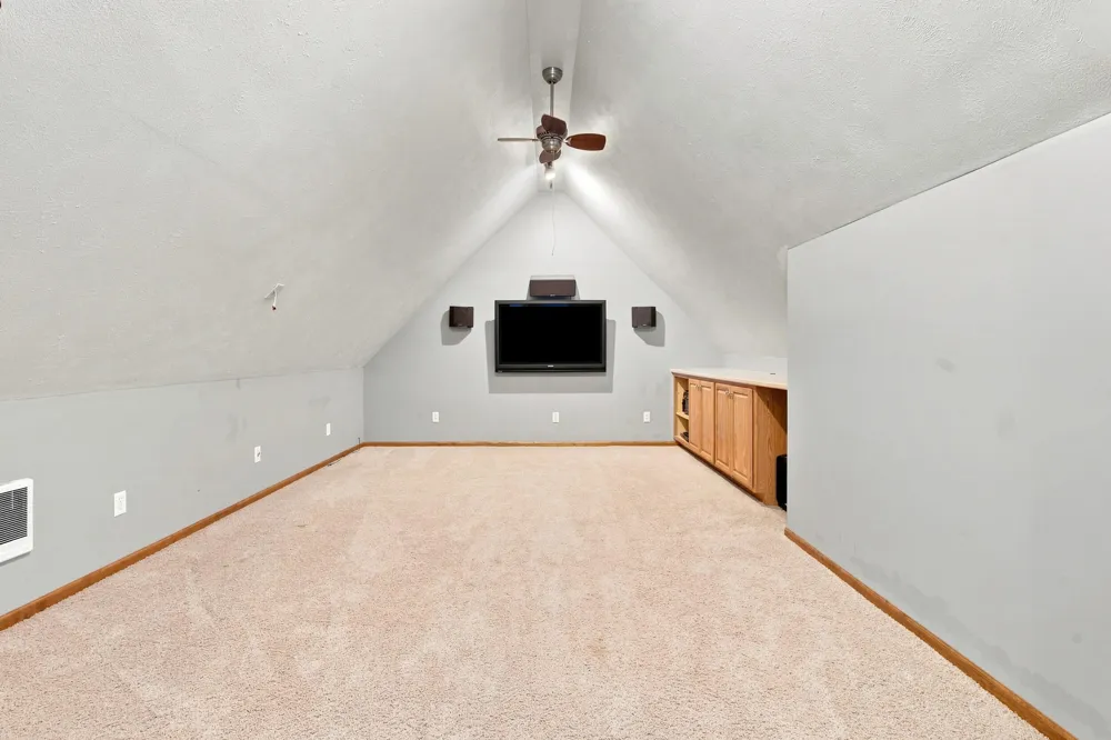 9847 Quail Run Court Lake Charter Township, MI 49106