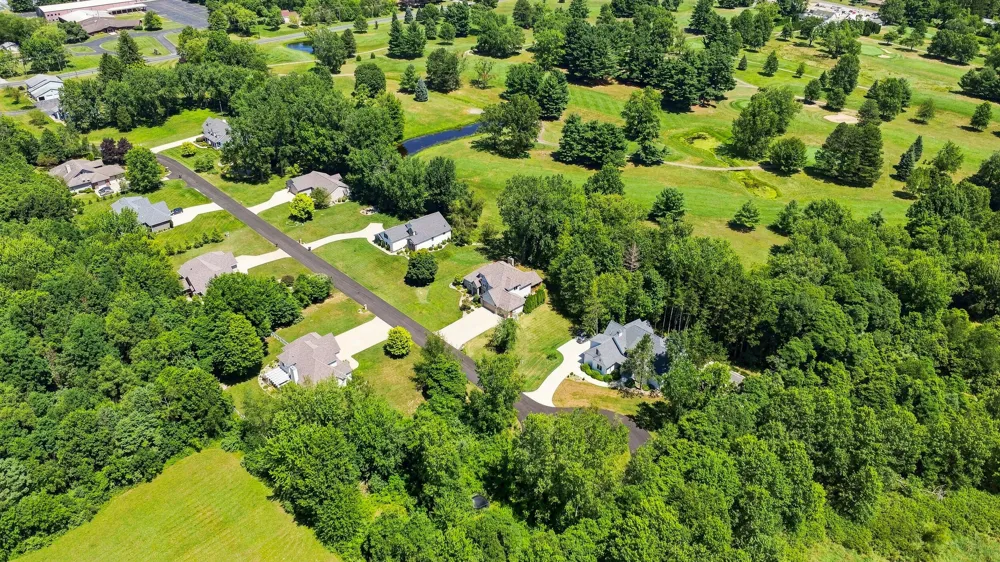 9847 Quail Run Court Lake Charter Township, MI 49106