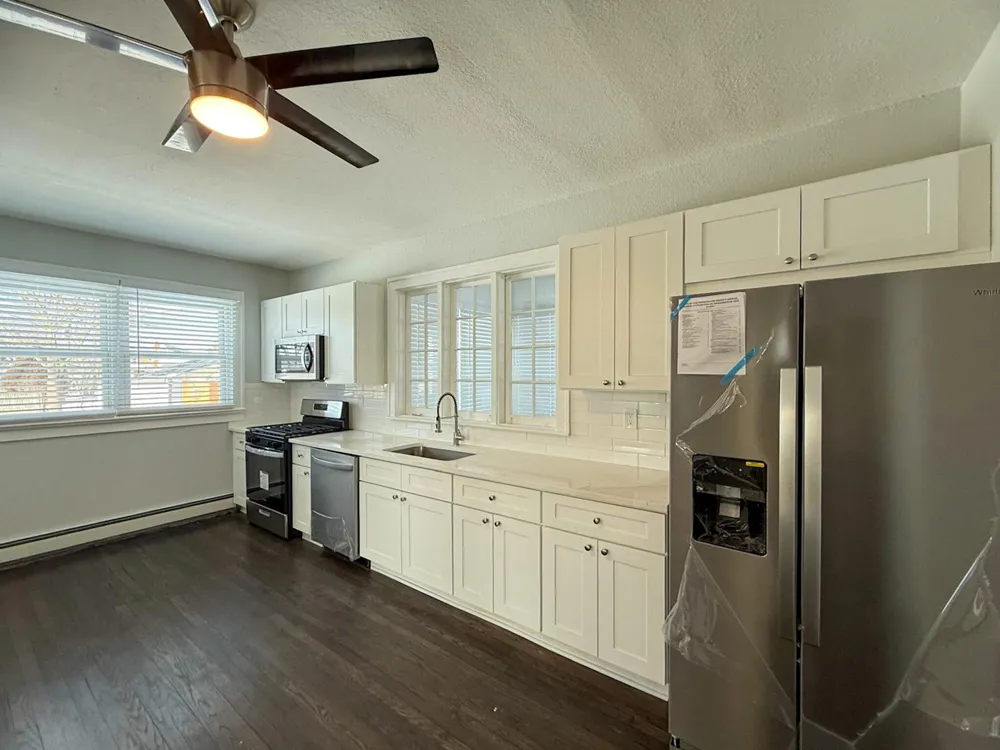 36465 Main Street #Lower New Baltimore City, MI 48047