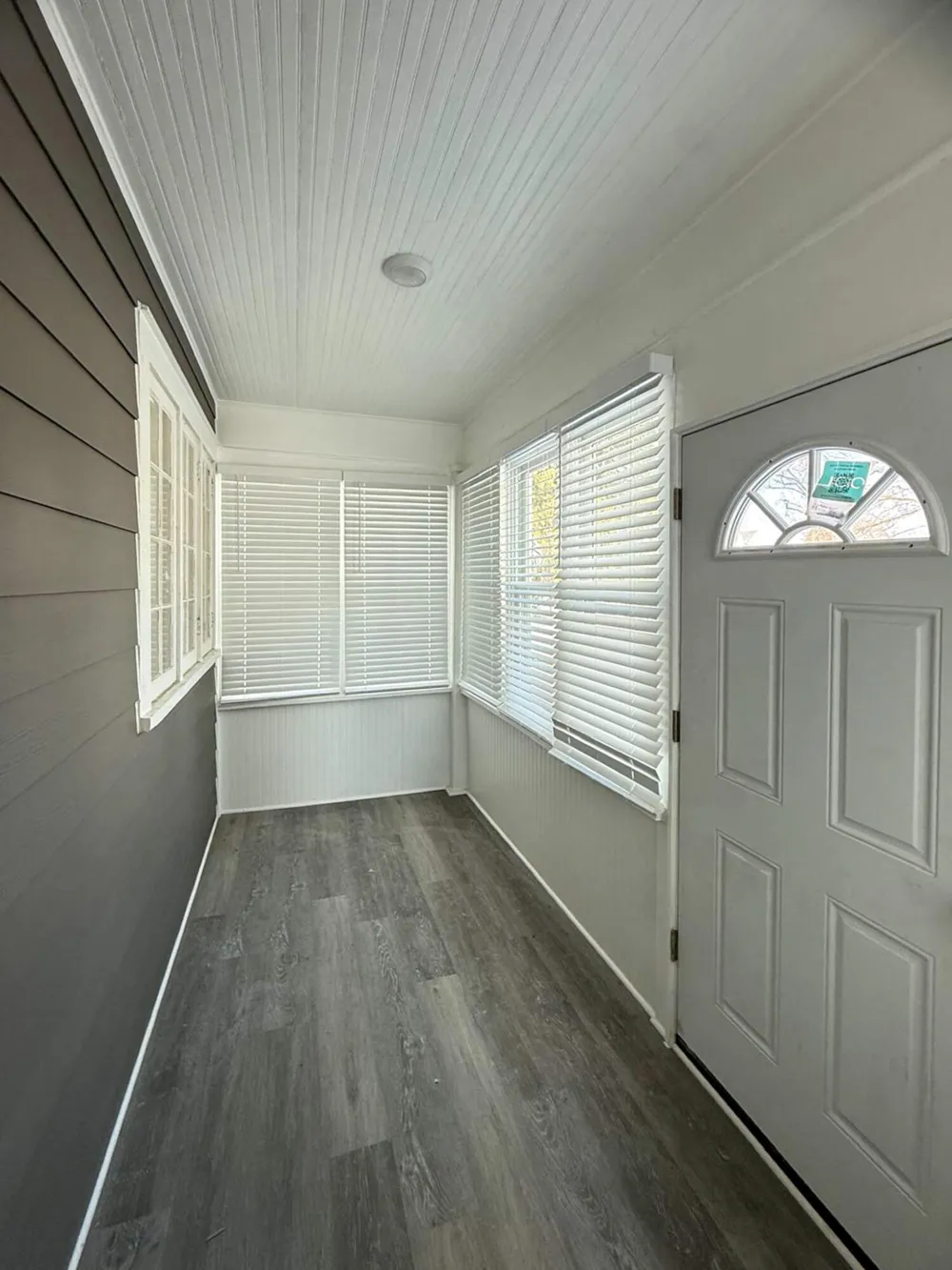 36465 Main Street #Lower New Baltimore City, MI 48047