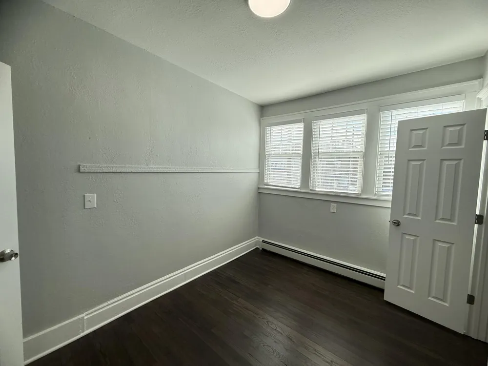 36465 Main Street #Lower New Baltimore City, MI 48047