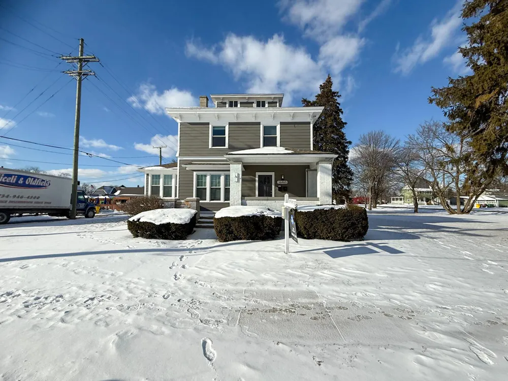 36465 Main Street #Lower New Baltimore City, MI 48047