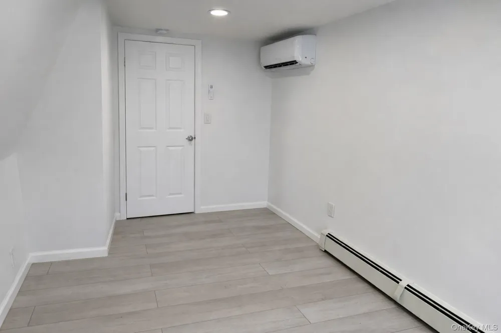 70 S Cottage Street Valley Stream, NY 11580