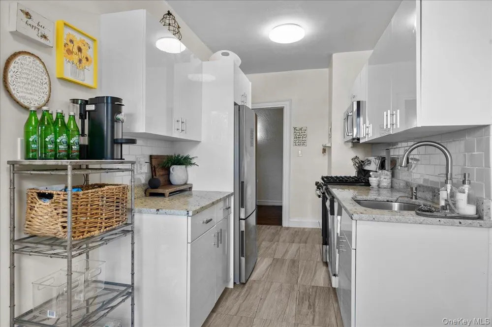 47 Central Avenue #3K Hartsdale, NY 10530