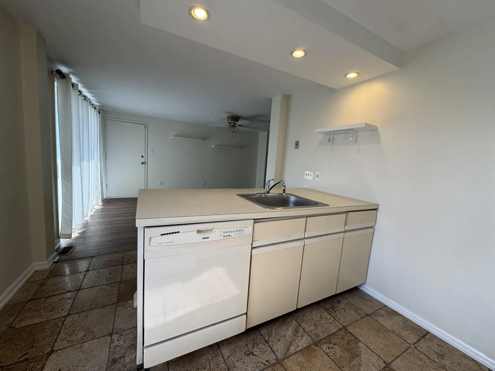 3816 South Boulevard #1 Chelsea Heights, NJ 08401