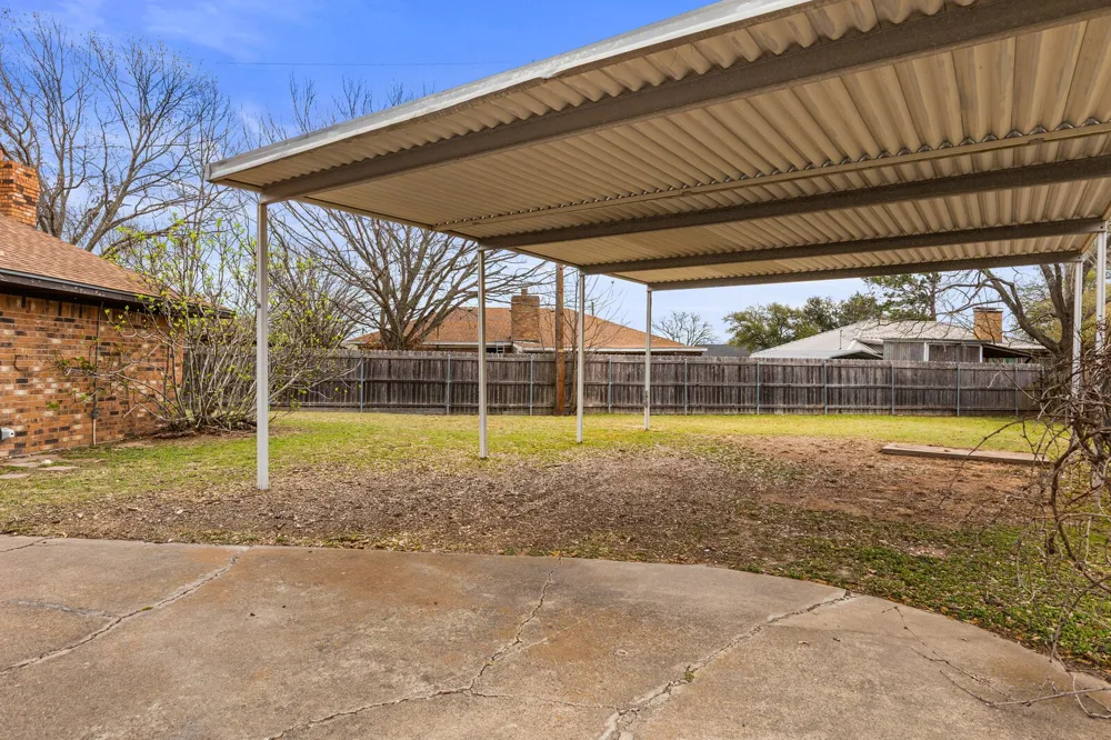 918 Saint Charles Court Marlin, TX 76661