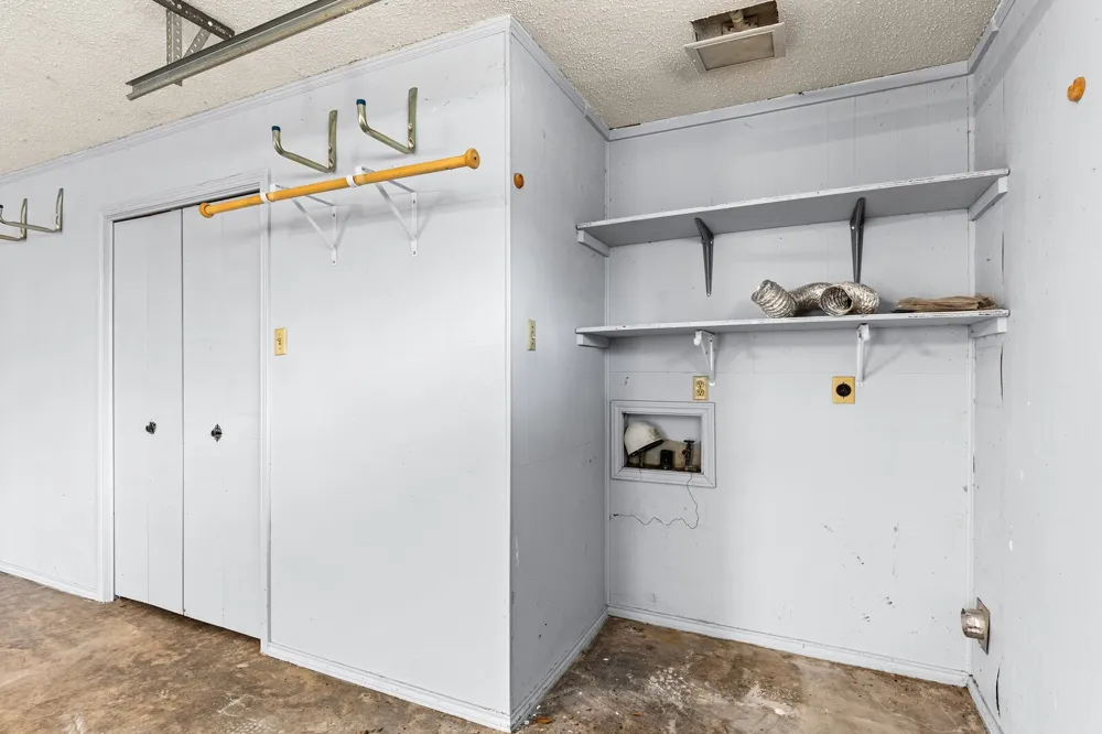 918 Saint Charles Court Marlin, TX 76661