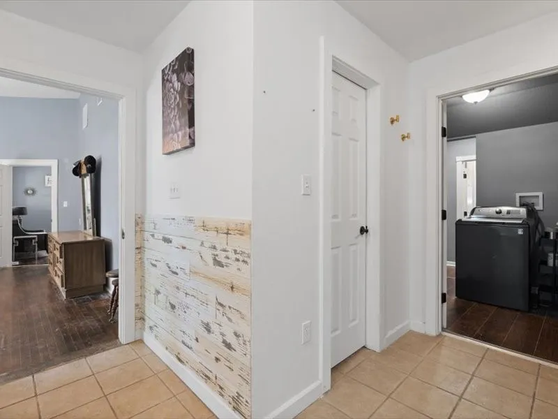 809 E Adams Street Itasca, TX 76055