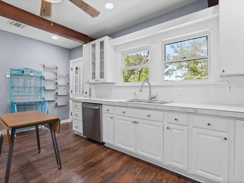 809 E Adams Street Itasca, TX 76055