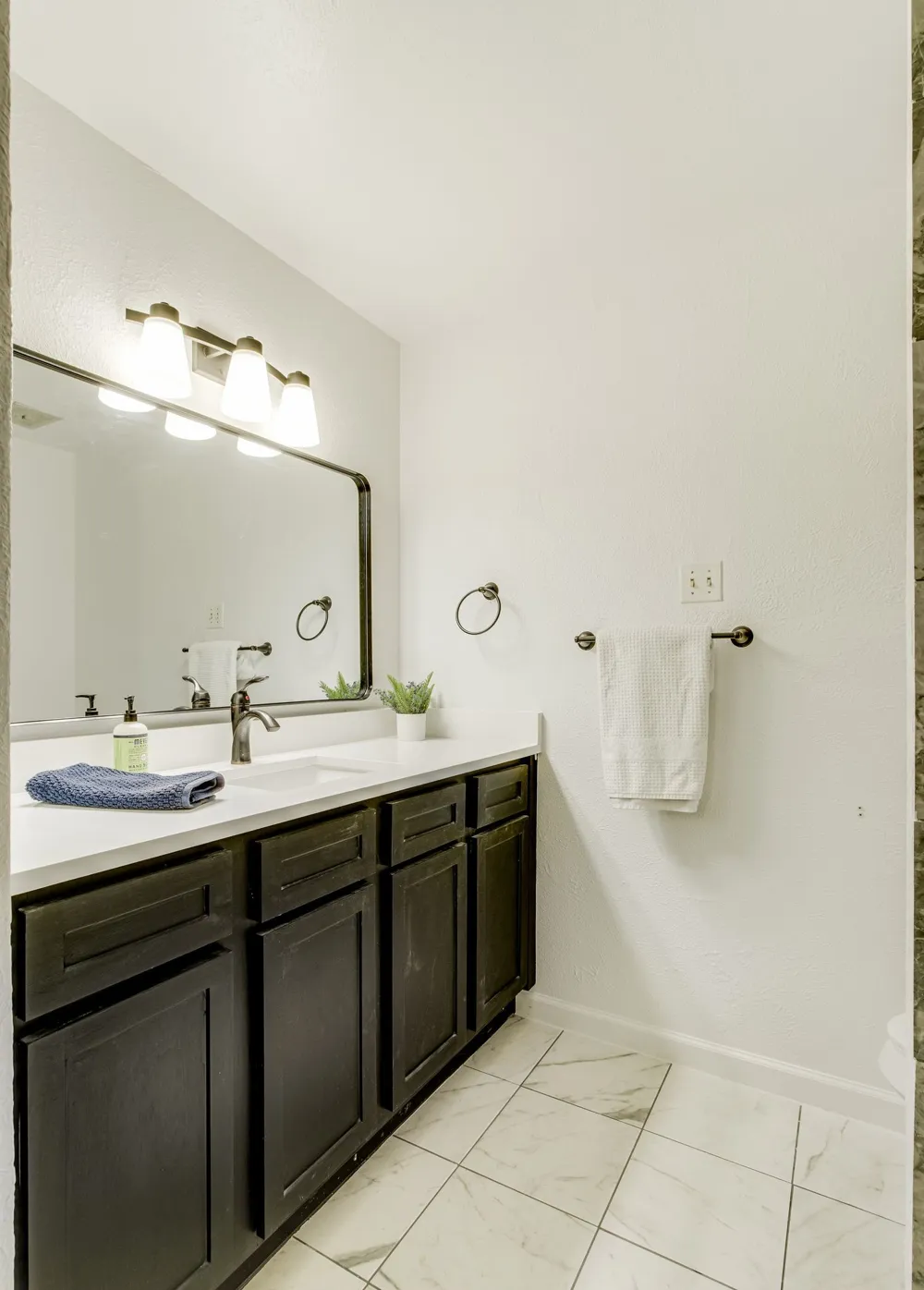 6023 E University Boulevard #204 Dallas, TX 75206