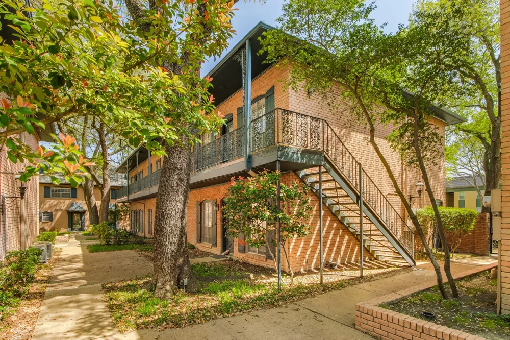 6023 E University Boulevard #204 Dallas, TX 75206