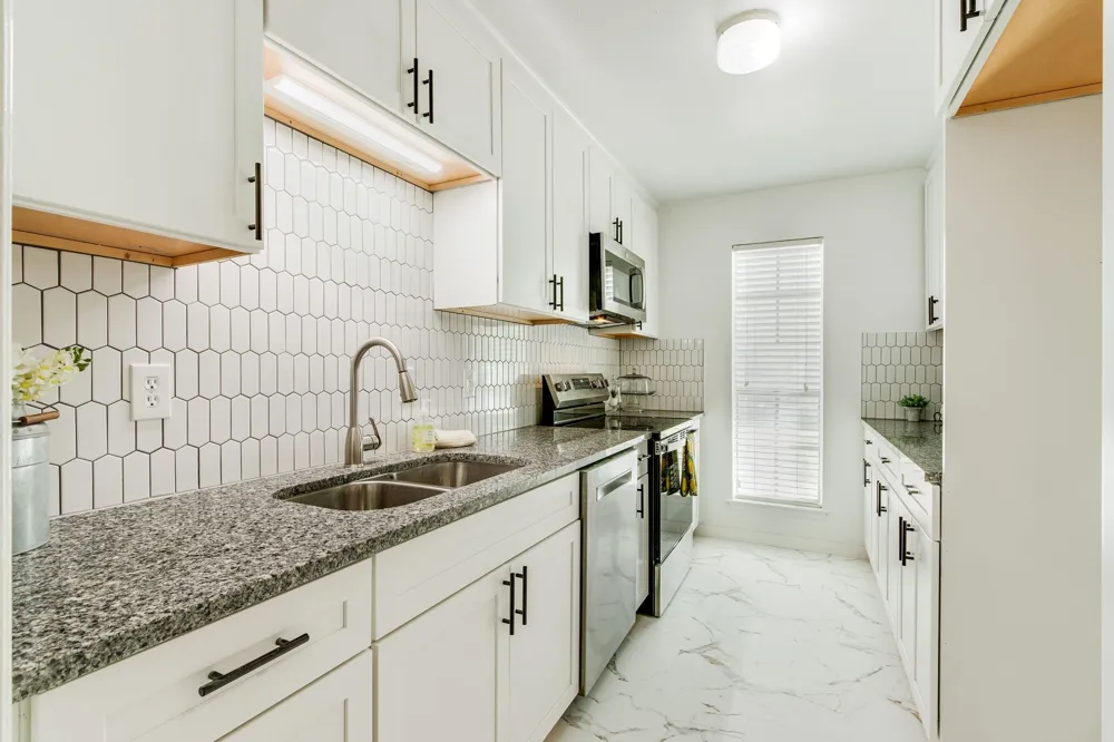 6023 E University Boulevard #204 Dallas, TX 75206