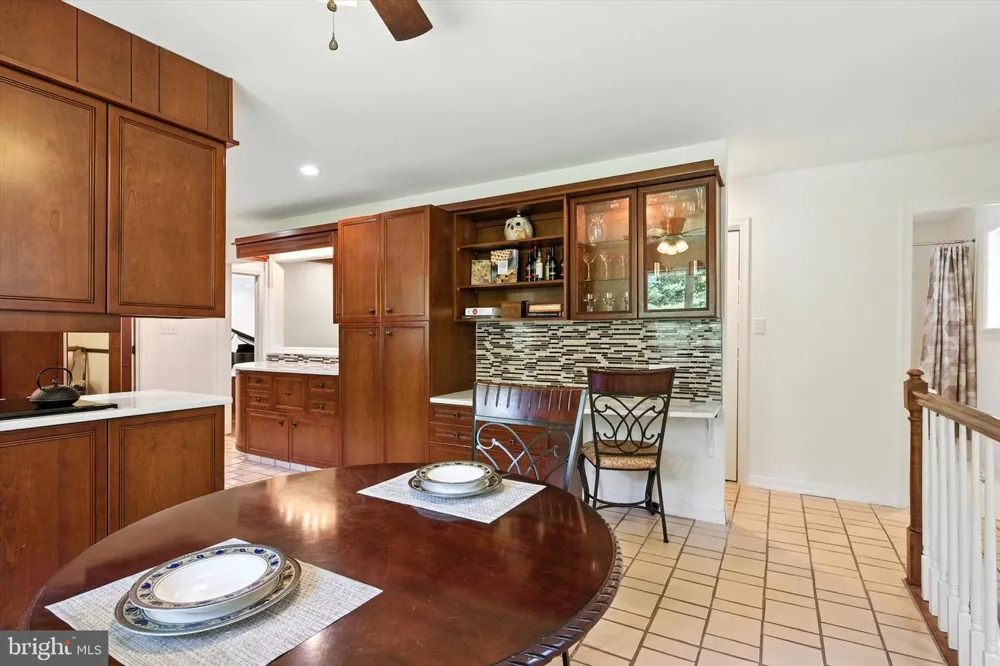 49 FAWN DRIVE Reading, PA 19607