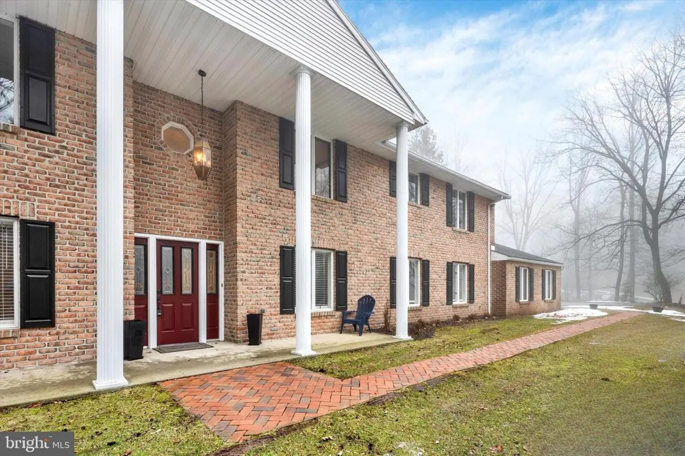 49 FAWN DRIVE Reading, PA 19607