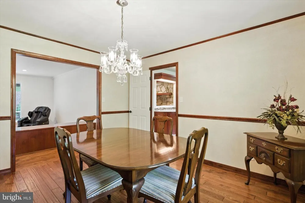 49 FAWN DRIVE Reading, PA 19607