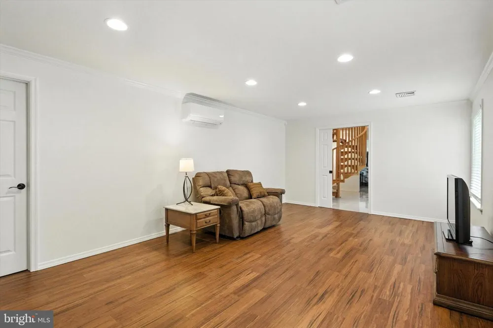 49 FAWN DRIVE Reading, PA 19607