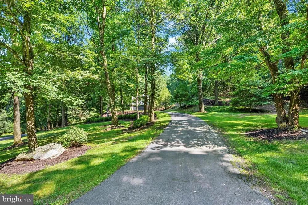 49 FAWN DRIVE Reading, PA 19607