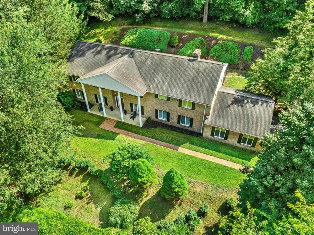 49 FAWN DRIVE Reading, PA 19607