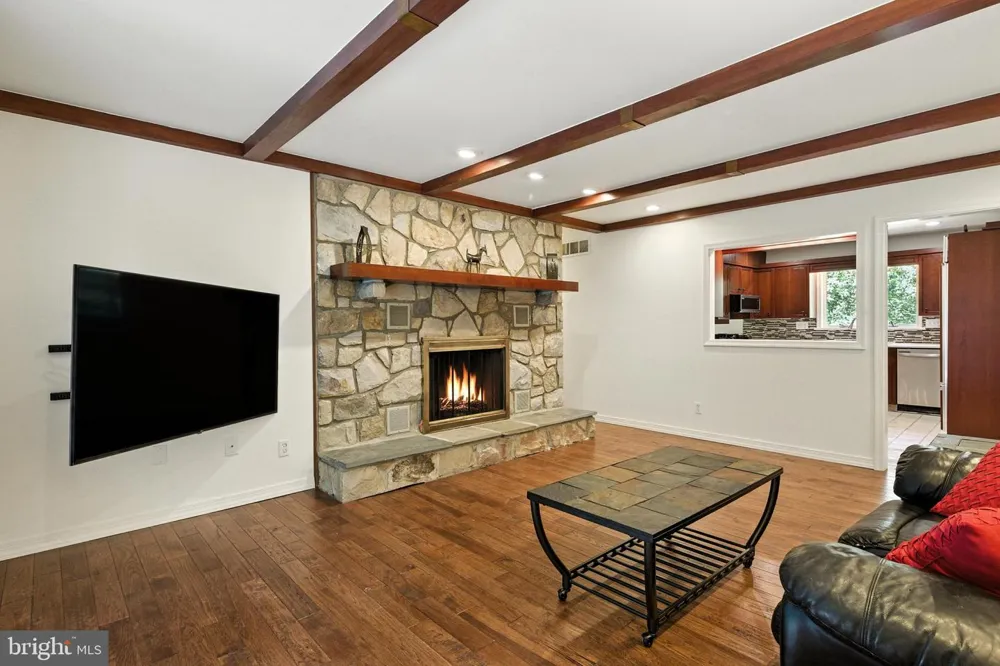 49 FAWN DRIVE Reading, PA 19607