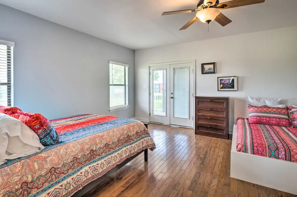 15805 Richards Drive Del Valle, TX 78617
