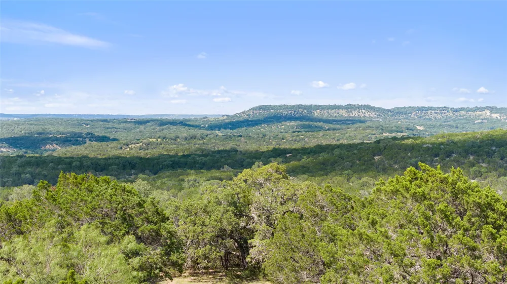 2263 CR 341 Marble Falls, TX 78654