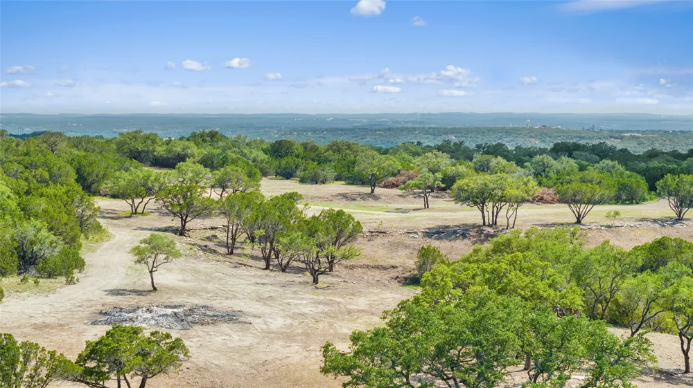 2263 CR 341 Marble Falls, TX 78654