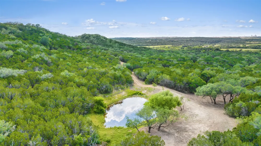 2263 CR 341 Marble Falls, TX 78654