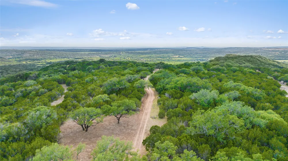 2263 CR 341 Marble Falls, TX 78654