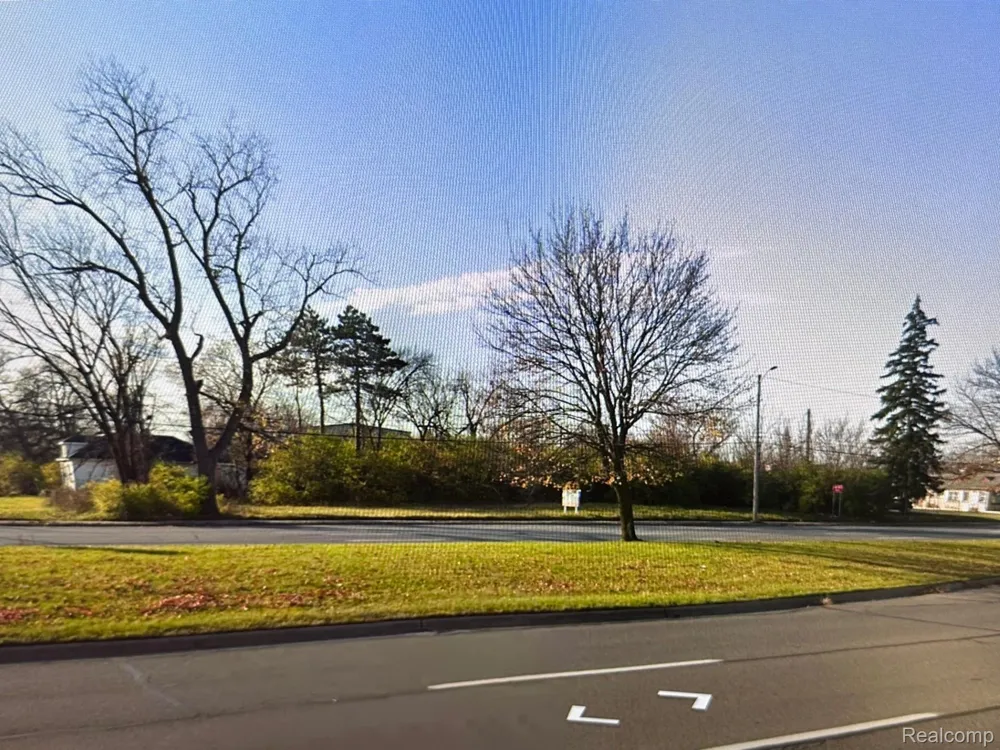 28437 Michigan Ave Inkster City, MI 48141