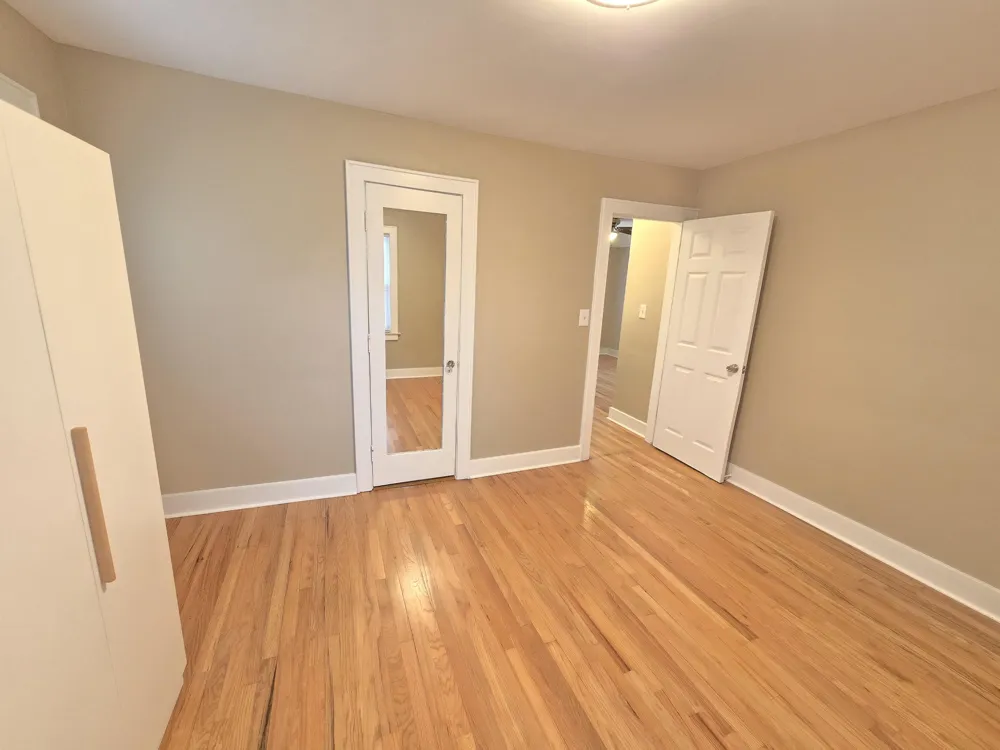 21671 Sunnyview Street Clinton, MI 48035
