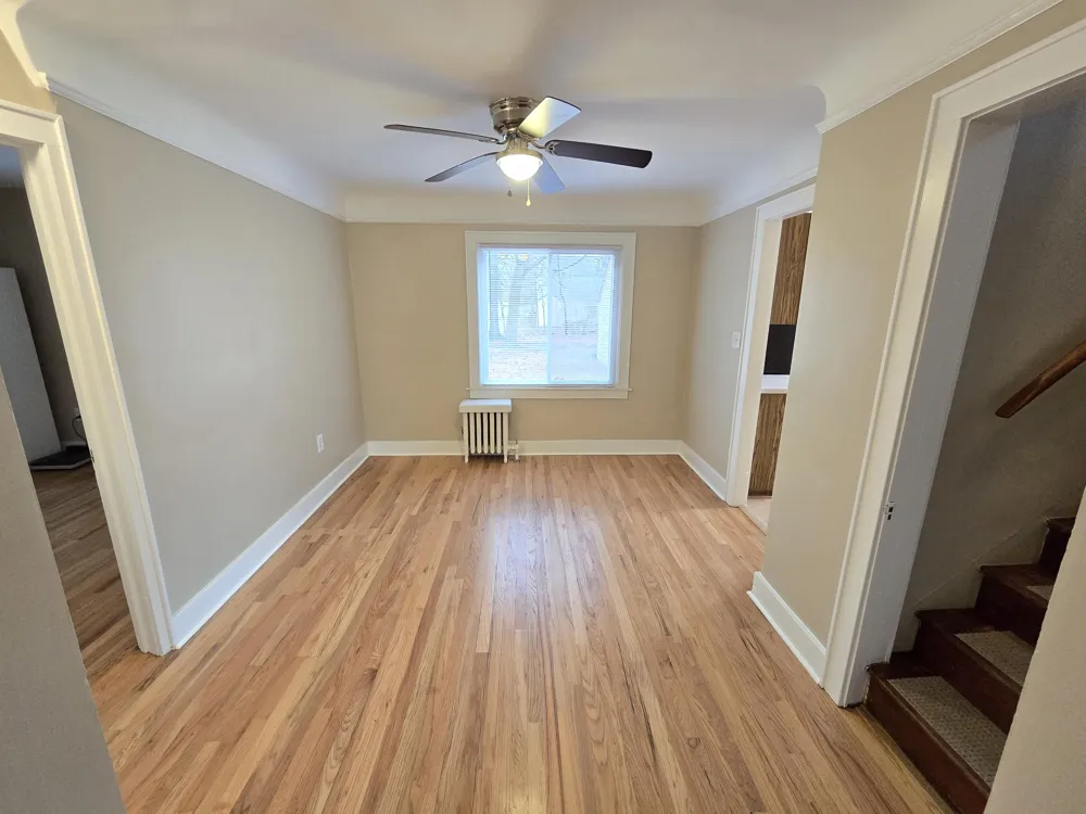 21671 Sunnyview Street Clinton, MI 48035