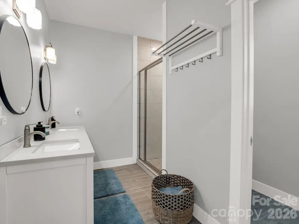 24 Chapel Hill Lane #40 Leicester, NC 28748