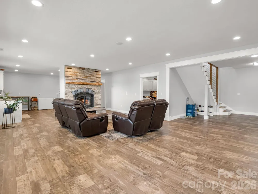 24 Chapel Hill Lane #40 Leicester, NC 28748