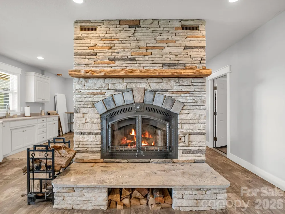 24 Chapel Hill Lane #40 Leicester, NC 28748
