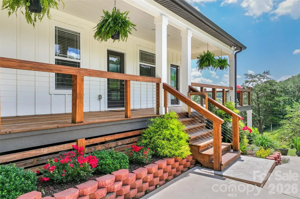 24 Chapel Hill Lane #40 Leicester, NC 28748